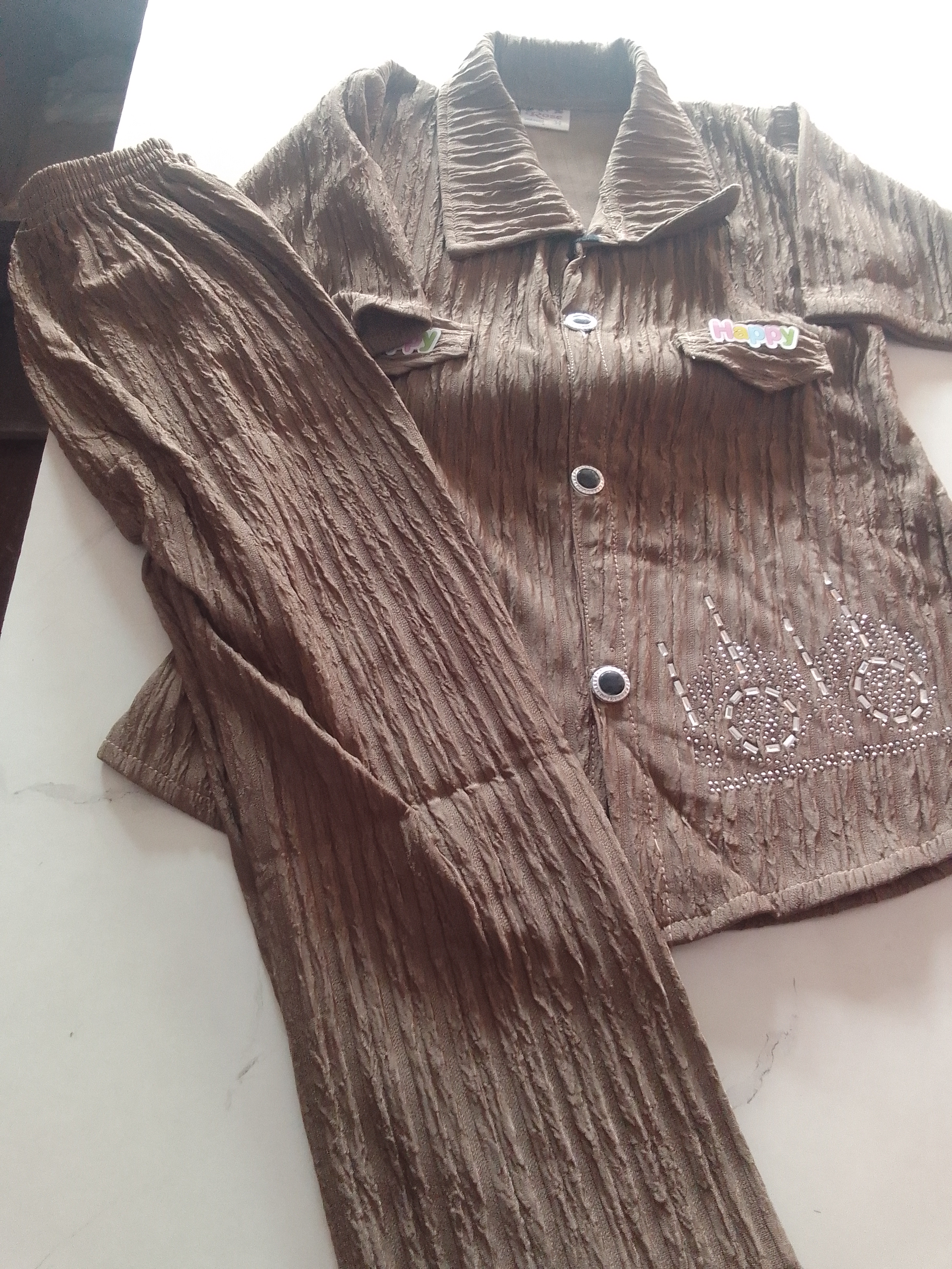 Girls wear