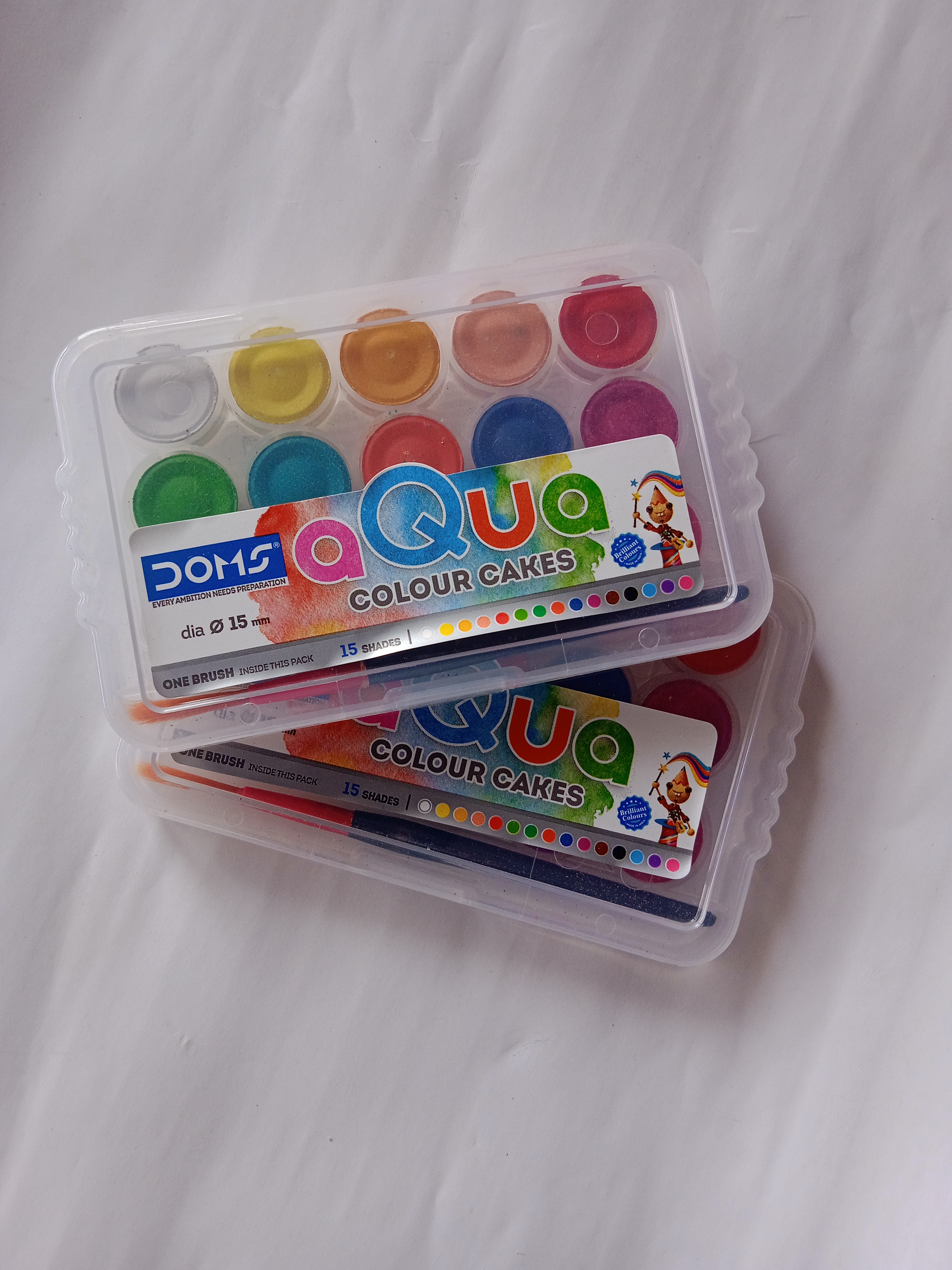 Doms Aqua cake colour